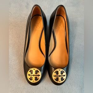 Tory Burch wedge black sandal size 5 1/2.  Never worn